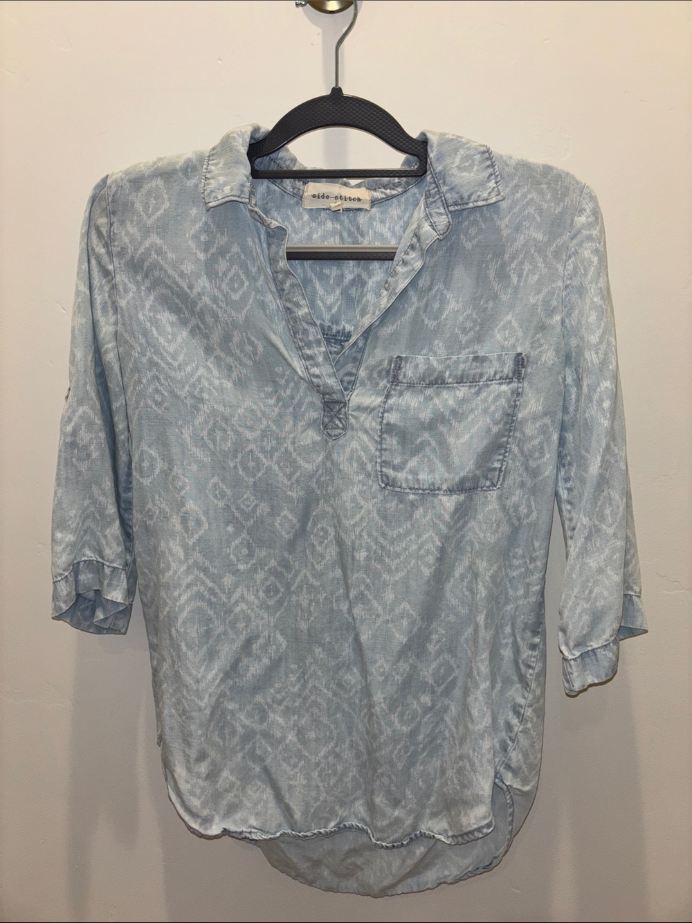 Side Stitch Light Blue Ikat-Print Pullover Shirt